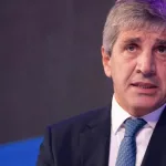 Inocencia Fiscal: el Gobierno presenta los cambios del nuevo proyecto para sacar más “dólares del colchón”