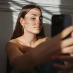 “Es muy destructivo”: mujeres que pagan por escáneres faciales que les dicen qué tratamientos estéticos hacerse