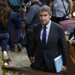 Feijóo anuncia que Sánchez irá a la comisión Koldo del Senado en octubre: "Está tan pringado como ellos"