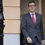 El PSOE sortea los indicios de su caja B alegando que son "cantidades menores"