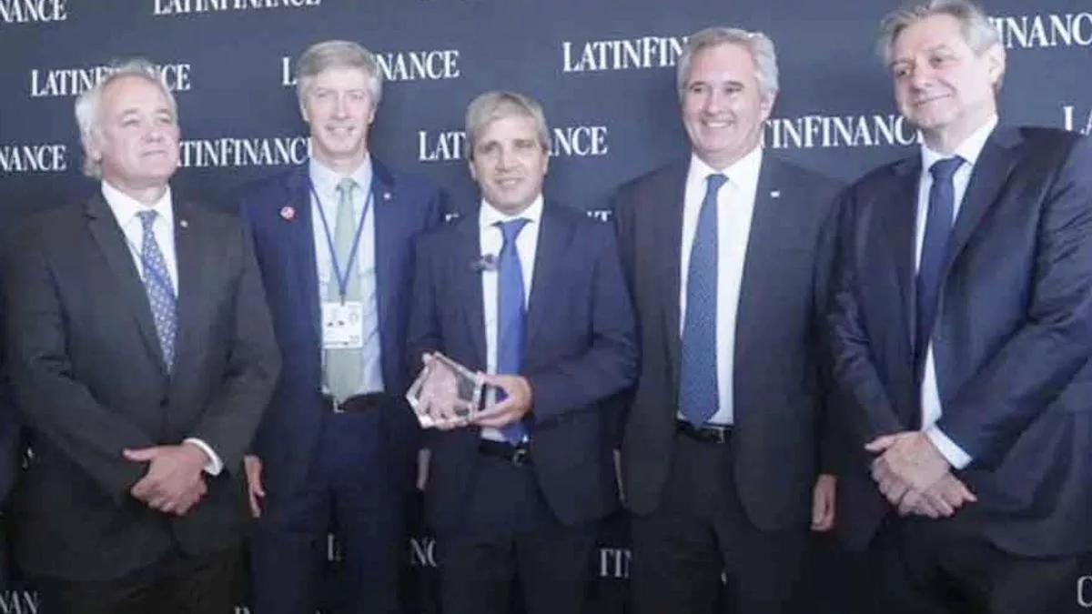 Werning, Bausili, Caputo, Quirno y Daza, en la entrega del premio de la revista LatinFinance al ministro de Economía.