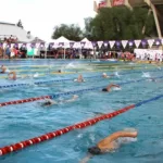 Murió un nadador de 73 años durante una competencia en Córdoba: aseguran que no había ambulancias para asistirlo