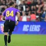 ¿Por qué los árbitros usaron el número 84 en sus camisetas durante la final de la Copa de Francia?