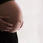 Advertencia de la OPS: 8 de cada 10 embarazadas no reciben una recomendación clave para proteger a sus bebés