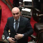 El kirchnerismo presiona para sacar a Espert del debate por la ley de Presupuesto: lo acusa de tener vínculo con un narco