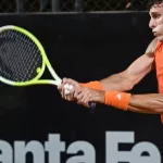 El increíble triunfo de Juan Manuel Cerúndolo en Rosario: se lesionó, metió un ace con un saque de abajo y ganó el partido