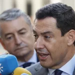 La Junta de Juanma Moreno invertirá en Sanidad un 65% más en 2026 que la socialista en 2018