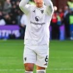 Licha y vuelva: más de 300 días después, Lisandro Martínez volvió a jugar con el Manchester United