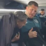 Video: Racing llegó rockeando a Rosario para el cruce ante River por la Copa Argentina