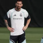 Crónica del entrenamiento de Messi en cierre de una jornada delicada