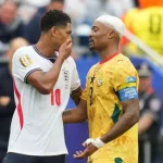 La roja que no fue para Bellingham y reabrió la polémica por la Ley Vinícius en el Mundial