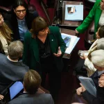 Bullrich le trabó una jugada a Villarruel, acordó con los K y bloqueó la votación para que una senadora vote por zoom