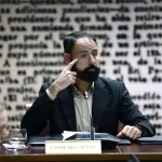 El exgerente del PSOE calla en el Senado por "respeto" al TS y la oposición  dice que "alarga una sombra de dudas"