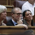 El Gobierno se burla del ultimátum de Junts y desafía a Puigdemont