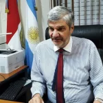 Ejemplar castigo de un juez de Santa Fe para un deudor alimentario: lo dejó sin celular, cuenta bancaria ni automovilismo hasta que se ponga al día