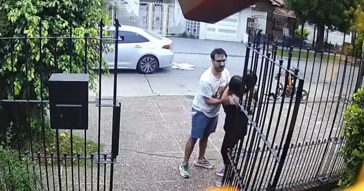 El desesperado pedido de una nena con parálisis durante un violento robo en Villa Luzuriaga