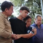 Pintadas de "asesinos" en el colegio de la niña sevillana que se suicidó por acoso