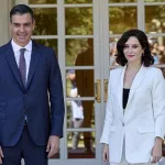 Sánchez exige a las CCAA un registro de objetores pero no garantiza el aborto en Ceuta y Melilla