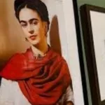“Frida Kahlo. La mirada como identidad”: la muestra en Bolonia que revisa su mito
