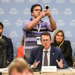 Presupuesto: Guberman defendió el Presupuesto 2026 y se fue abruptamente tras un cruce con la Izquierda por Israel