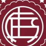 El nuevo escudo de Lanús tras ganar la Recopa Sudamericana