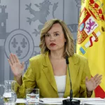 Azcón pide la dimisión de Pilar Alegría por negar la fiesta en el parador de Teruel: "Tiene un problema con la verdad"