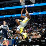 Video: la impresionante lesión de un jugador de los Warriors en la NBA