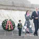 Sólo unas flores en Tiananmen