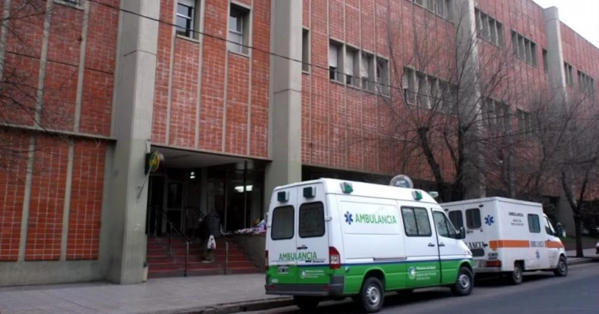 Drama familiar en Miramar: un hombre atropelló a su beba cuando sacaba el auto del garaje y la menor está en coma