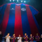 San Lorenzo presentó una camiseta gigante: la más grande del fútbol argentino