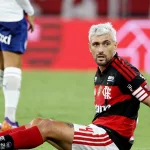 Fuerte acusación de Flamengo a Uruguay por la lesión de De Arrascaeta