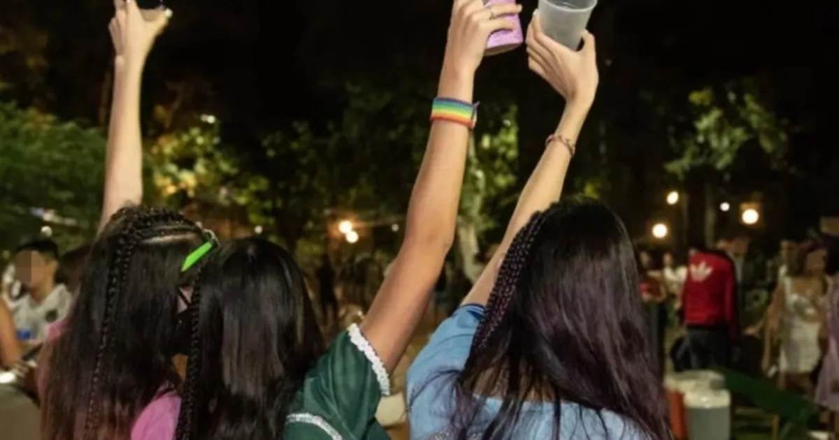 Festejo descontrolado en San Juan: una adolescente de 17 años terminó internada por intoxicación alcohólica durante un UPD
