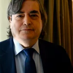 Jaime Bayly: “Hay que escapar de la dictadura de la verdad”, dice sobre su novela ‘Los golpistas’