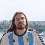 El lado B de emigrar: historias de argentinos que se fueron a vivir afuera y no les fue como esperaban