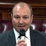 El juez de Rosario Gastón Salmain procesado por pedir coimas sufrió dos revés judiciales