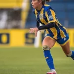 Zoey Kuhn, la goleadora norteamericana que ilusiona a Rosario Central con el ascenso