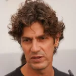 Lousteau dijo que Trump salvo a Milei de caer al abismo, pero advirtió que el rescate financiero no llega a la gente