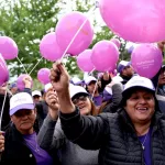 Cruces con la izquierda y tensa convivencia entre violetas y las Fuerzas del Cielo en la previa del acto de Milei