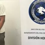 Detuvieron a dos hombres que robaron, golpearon y maniataron a una jubilada y prendieron fuego su casa en Villa Lugano