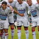 Armenio no se rinde y sigue en carrera por el Clausura