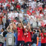 Inglaterra: Quansah está casi descartado y Rice llevó tranquilidad