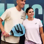 Manu Ginóbili visitó a Agustín Tapia y Delfina Brea en el P1 de Málaga de pádel