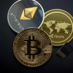 Sturzenegger va por las criptomonedas: los detalles de la desregulación que puede cambiar el mercado financiero