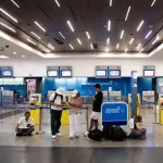 Murió una persona mientras trabajaba en una zona pública del Aeroparque