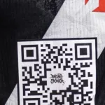 La marketinera camiseta de Vasco da Gama: reemplazó a su sponsor por un código QR