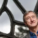 El escritor británico Julian Barnes ganó el premio Princesa de Asturias de las Letras