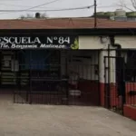Otra vez violencia en las escuelas: una maestra podría perder un ojo tras ser golpeada por la madre de un alumno